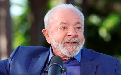 Lula descumpre promessa e ataca Bolsonaro em live